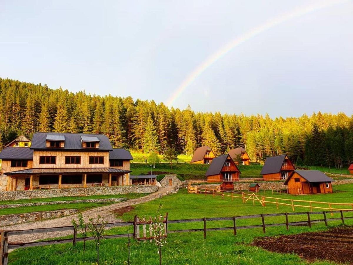 Etno Selo Zminica Hotel Žabljak Eksteriør billede